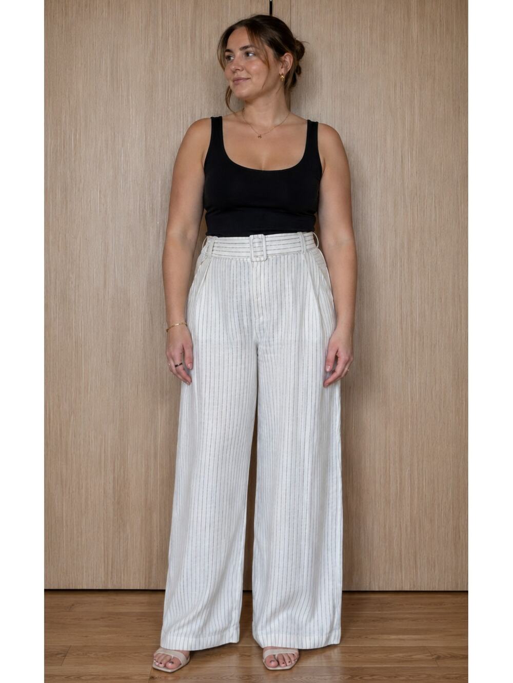 NEW Lane Bryant Linen Blend Pinstripe Wide Leg Pants Size 24R Belt Office Travel - Picture 1 of 12